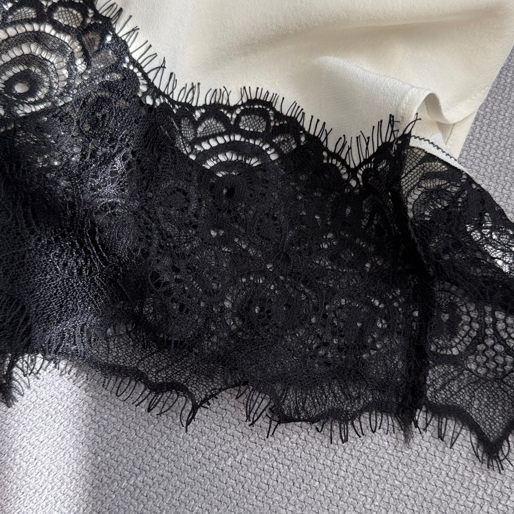 Escada Sport Black and Cream Lace Top - Picture 10 of 10
